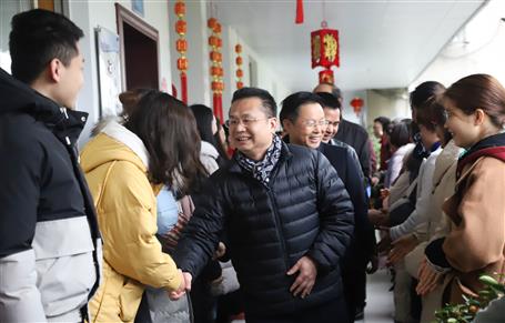 【開(kāi)工大吉】新年新氣象！公司領(lǐng)導(dǎo)班子向干部職工拜年