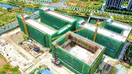 【奮戰(zhàn)三季度 打贏攻堅戰(zhàn)】柳州市明德小學(xué)2#、3#教學(xué)樓主體結(jié)構(gòu)通過驗收
